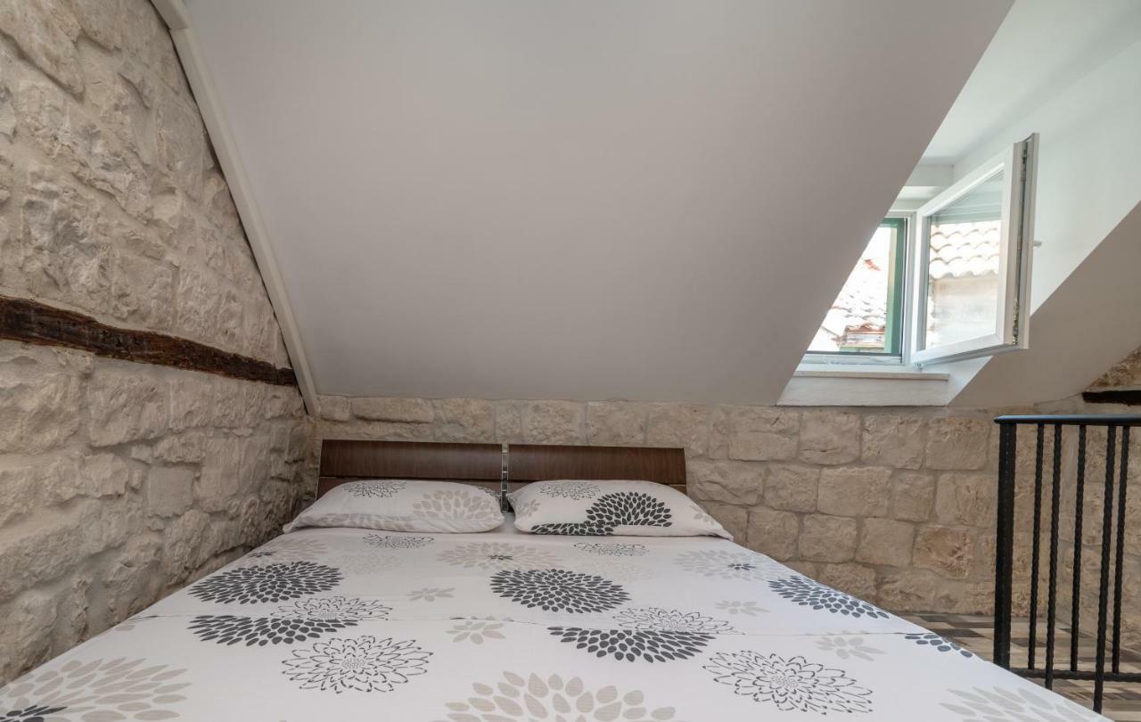Apartman Skuribanda Trogir Extérieur photo