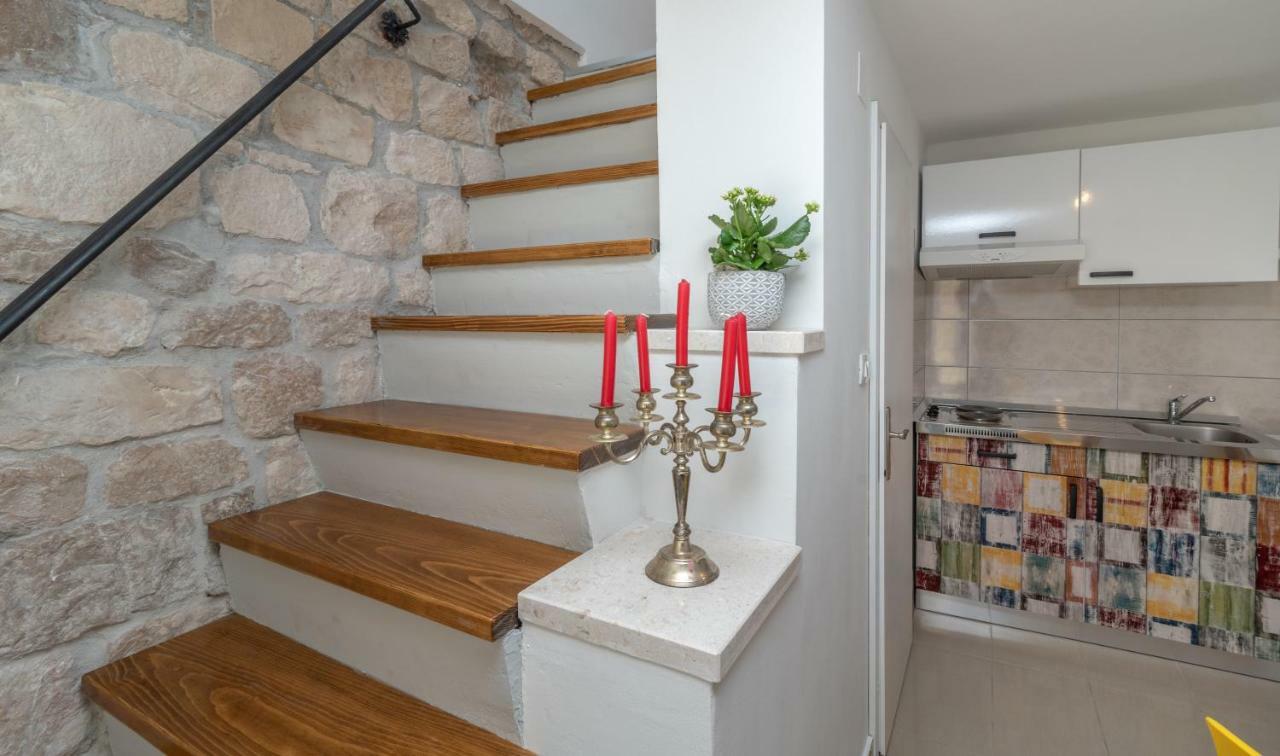 Apartman Skuribanda Trogir Extérieur photo